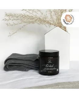 Vonná svíčka PRADĚD - vanilka bourbon, tonka - černá s víčkem