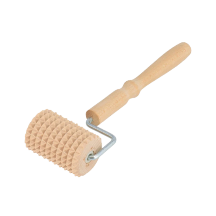 Dřevěný masážní ruční váleček