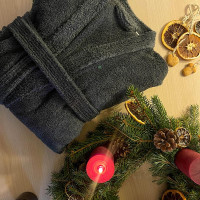 Adventní zpomalení: 7 jednoduchých rituálů pro vánoční atmosféru doma v županu