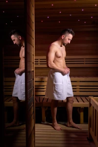 Sada White: župan KIMONO + pánský saunový kilt + osuška