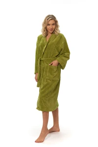 Dámský župan střihu kimono zelený - celá postava ruka v kapse