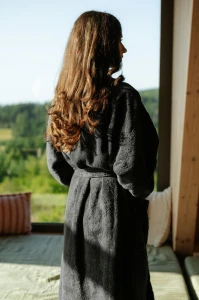 Dámský tmavě šedý bambusový župan střihu kimono zadní pohled