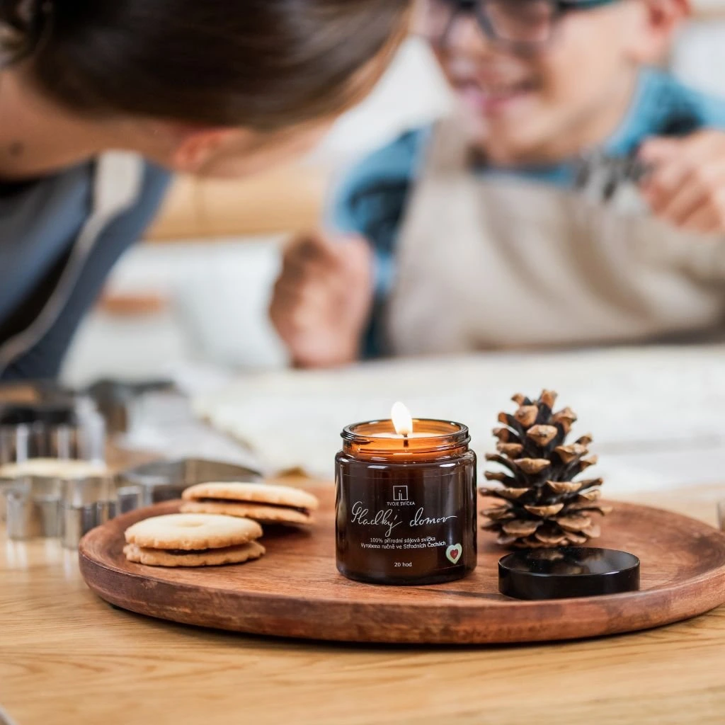 Vonná svíčka SLADKÝ DOMOV – pomeranč, zázvor, tonka 120 ml