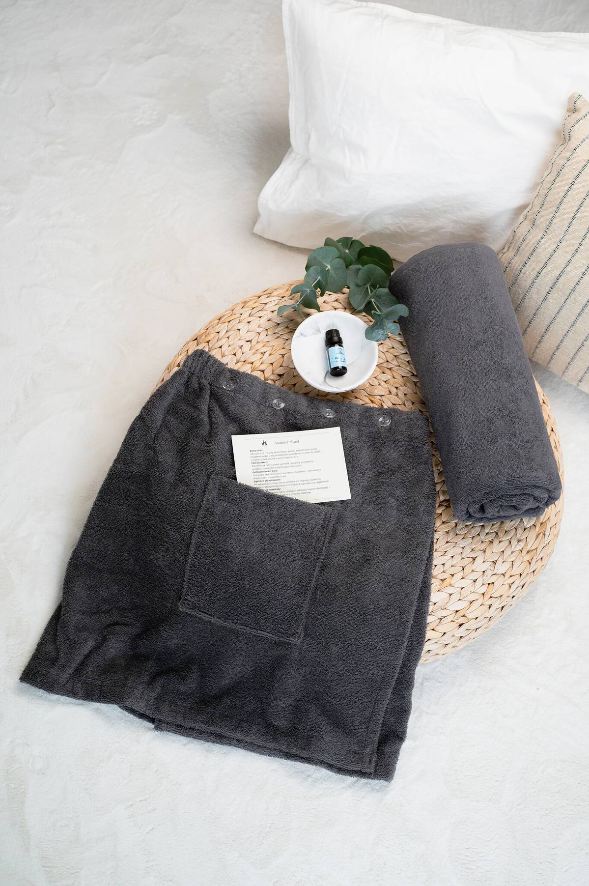 Saunový rituál – saunový kilt, osuška a aromaterapie